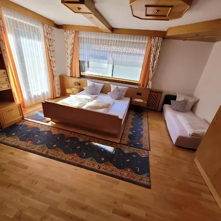 Апартаменты Haus Bellevue