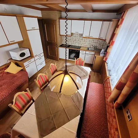 Апартаменты Haus Bellevue *